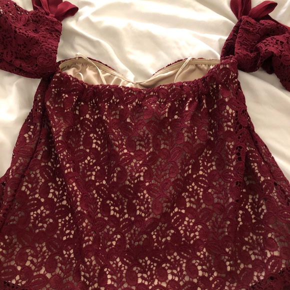 Off the shoulder lace shirt - Picture 3 of 3